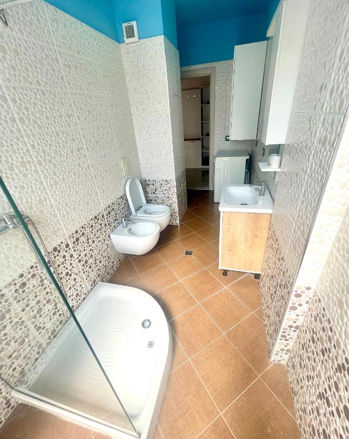Modern & Cozy Apartment Tirana Bagian luar foto